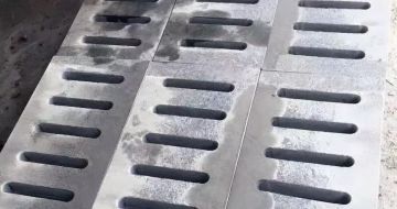 六盘水 芝麻灰石材沟盖板