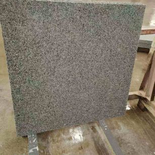 六盘水 芝麻白光面900*900，高地铁标准