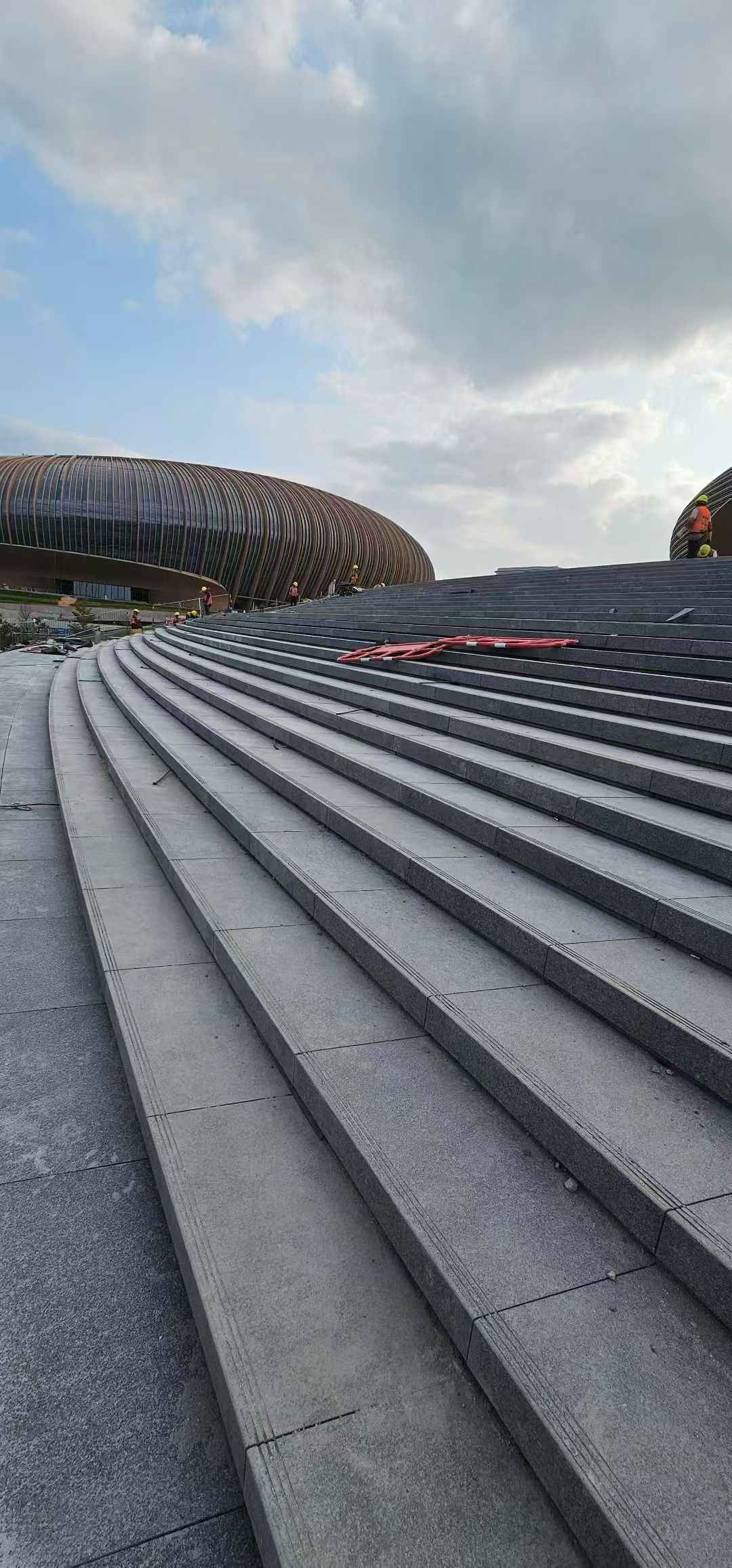 六盘水 弧形整石台阶铺装效果图