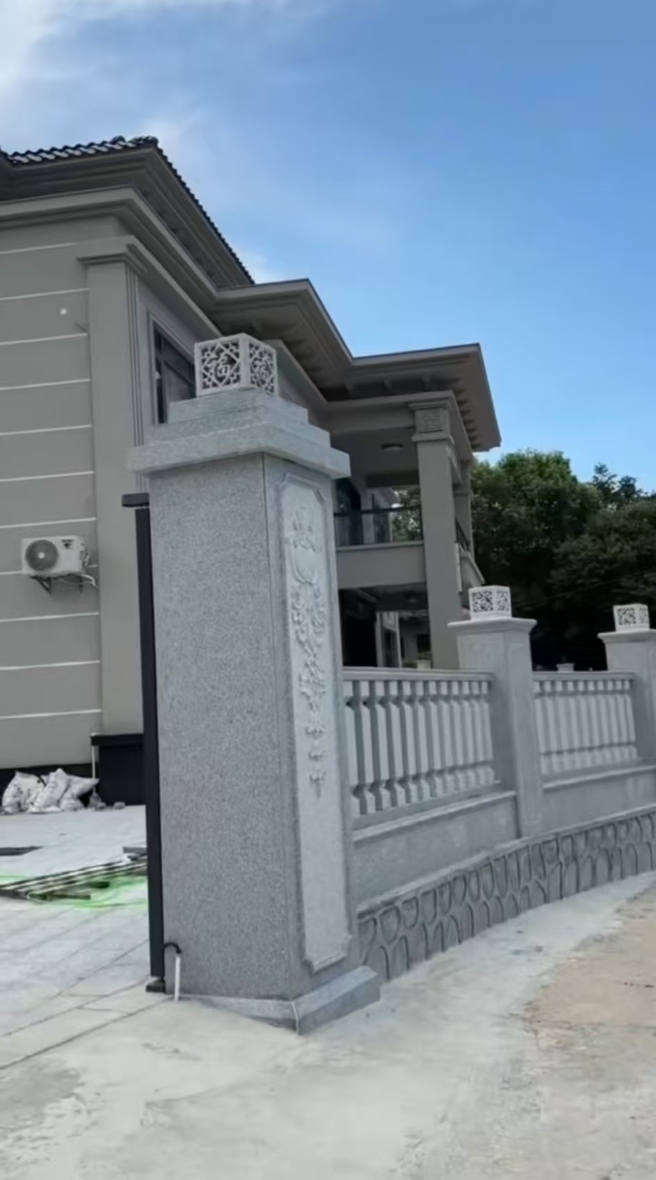 六盘水 芝麻白别墅围墙栏杆，私人订制