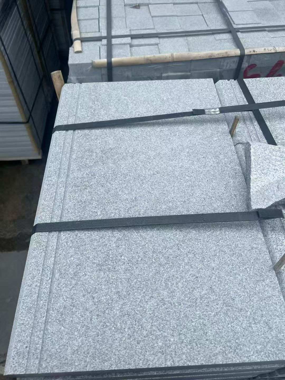 六盘水 芝麻灰火烧面拉槽台阶