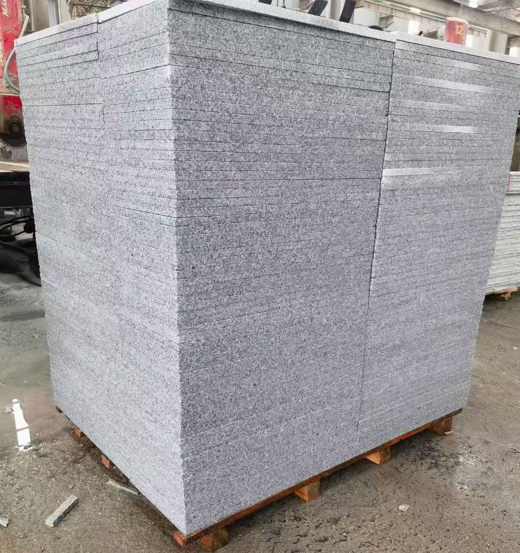 六盘水 火烧面地铺石，街道广场园林市政工程板，1.8~5.0厚均有现货